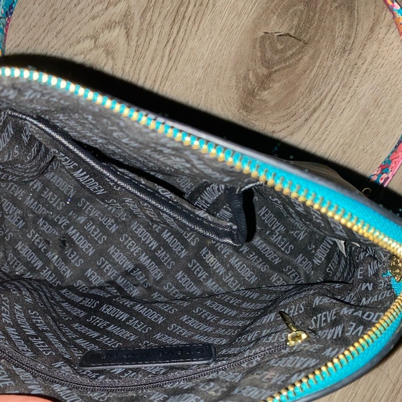 Steve madden flora crossbody - Picture 4 of 4